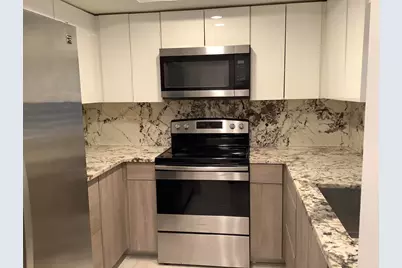 81 Deer Creek Road #101 - J, Deerfield Beach, FL 33442 - Photo 4