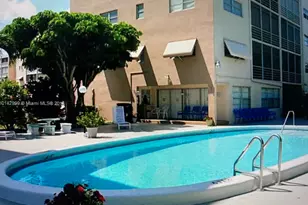 200 NE 14th Ave, Hallandale Beach, FL 33009 - Photo 4
