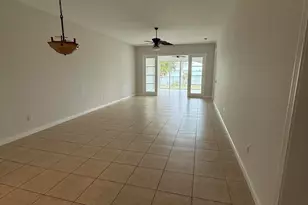 4 Harbour Isle Dr E, Fort Pierce, FL 34949 - Photo 8