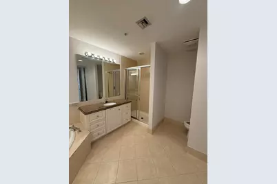 4 Harbour Isle Drive E #Unit 204, Fort Pierce, FL 34949 - Photo 14