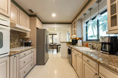 731 SE 5th Avenue, Pompano Beach, FL 33060 - Photo 2