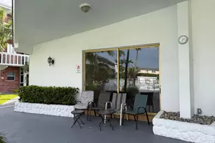161 NE 10th Ave, Hallandale Beach, FL 33009 - Photo 4