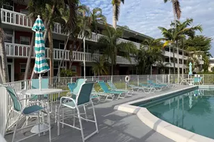 161 NE 10th Ave, Hallandale Beach, FL 33009 - Photo 8