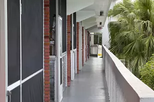 161 NE 10th Ave, Hallandale Beach, FL 33009 - Photo 18