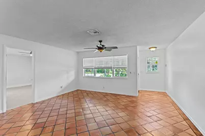 6537 Monmouth Road, West Palm Beach, FL 33413 - Photo 14
