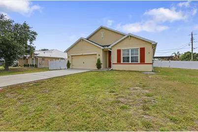 275 SW Tulip Boulevard, Port Saint Lucie, FL 34953 - Photo 2