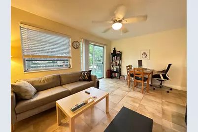 5811 NE 14th Road #1, Fort Lauderdale, FL 33334 - Photo 4