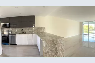 3960 Oaks Clubhouse Drive #401, Pompano Beach, FL 33069 - Photo 10