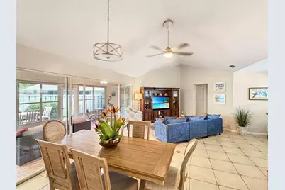 1127 E Seminole Avenue #8a, Jupiter, FL 33477 - Photo 1