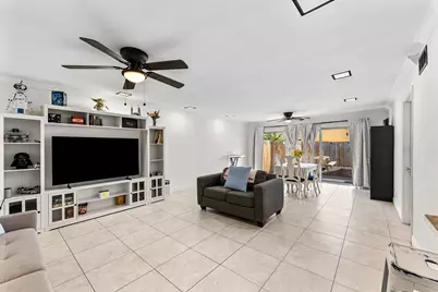 250 NW 43rd Place, Pompano Beach, FL 33064 - Photo 10