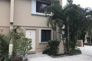139 Sparrow Dr, Royal Palm Beach, FL 33411 - Photo 1