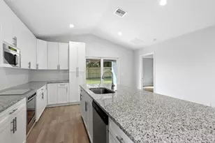 2213 Division Ave, West Palm Beach, FL 33407 - Photo 10