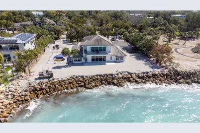 7816 Sanderling Road, Sarasota, FL 34242 - Photo 32
