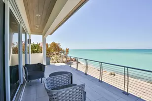 7816 Sanderling Rd, Sarasota, FL 34242 - Photo 18