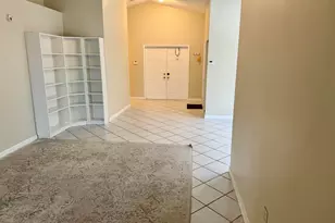 387 SW 206th Ave, Pembroke Pines, FL 33029 - Photo 8