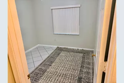 387 SW 206th Avenue, Pembroke Pines, FL 33029 - Photo 20