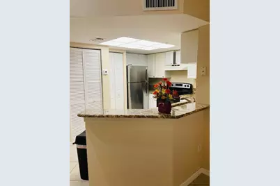 1700 S Crestwood Ct S #1708, Royal Palm Beach, FL 33411 - Photo 6