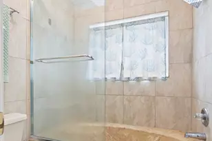 1928 Discovery Cir E, Deerfield Beach, FL 33442 - Photo 18