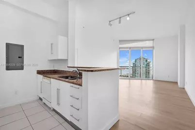 325 S Biscayne Boulevard #Lph17, Miami, FL 33131 - Photo 4