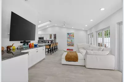 7368 Woodmont Court, Boca Raton, FL 33434 - Photo 10