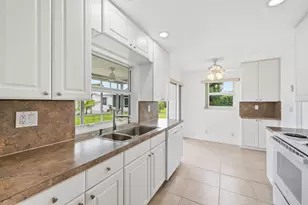 1316 SW 23rd St, Boynton Beach, FL 33426 - Photo 10