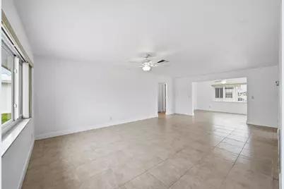1316 SW 23rd Street, Boynton Beach, FL 33426 - Photo 4