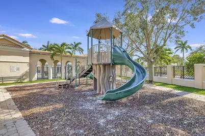 8302 NW 8th #8302, Boca Raton, FL 33487 - Photo 48