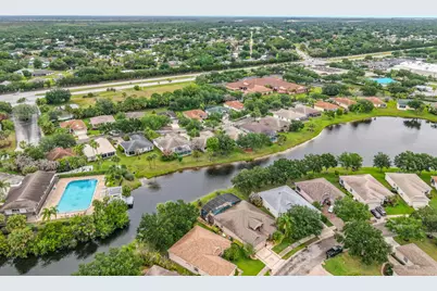 1343 Shoreline Circle, Sebastian, FL 32958 - Photo 2
