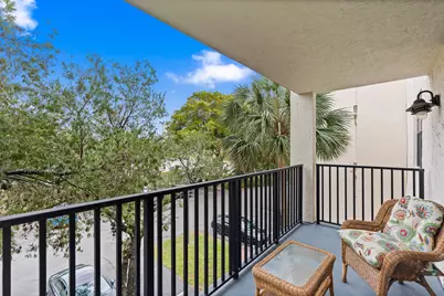 6195 Rock Island Road #302, Tamarac, FL 33319 - Photo 6