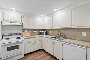 6195 Rock Island Rd, Tamarac, FL 33319 - Photo 10