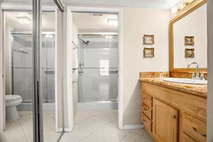 18900 Stewart Cir, Boca Raton, FL 33496 - Photo 16