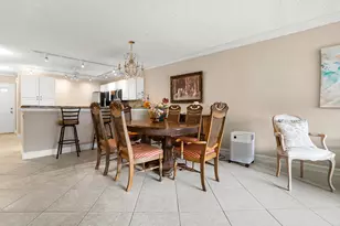 18900 Stewart Cir, Boca Raton, FL 33496 - Photo 10