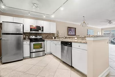18900 Stewart Circle #7, Boca Raton, FL 33496 - Photo 8