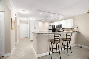 18900 Stewart Cir, Boca Raton, FL 33496 - Photo 6