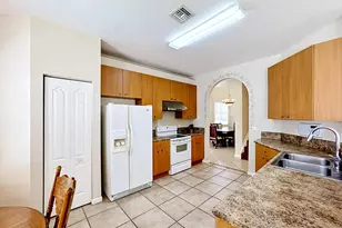 5747 Sunberry Cir, Fort Pierce, FL 34951 - Photo 18