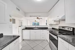 1100 NW 87th Ave, Coral Springs, FL 33071 - Photo 12