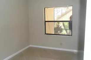7250 Golf Colony Ct, Lake Worth, FL 33467 - Photo 6