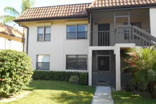 7250 Golf Colony Ct, Lake Worth, FL 33467 - Photo 2