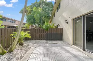 7620 NW 79th Ave, Tamarac, FL 33321 - Photo 18