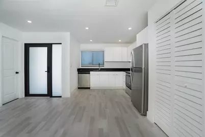 4315 NW 115th Avenue, Coral Springs, FL 33065 - Photo 2