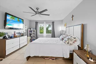 8280 SW 24th St, North Lauderdale, FL 33068 - Photo 12