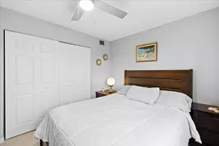 8280 SW 24th St, North Lauderdale, FL 33068 - Photo 16
