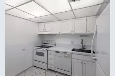 3660 Inverrary Drive #3q, Lauderhill, FL 33319 - Photo 12