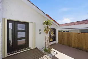 6488 Pond Apple Rd, Boca Raton, FL 33433 - Photo 2