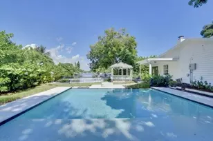 1808 N 17th Ave Ave N, Lake Worth Beach, FL 33460 - Photo 2