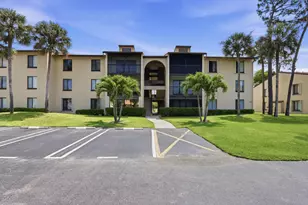 627 Sea Pine Way, Greenacres, FL 33415 - Photo 2