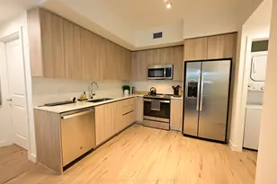 7200 W 4th Ave, Hialeah, FL 33014 - Photo 28