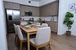7200 W 4th Ave, Hialeah, FL 33014 - Photo 20