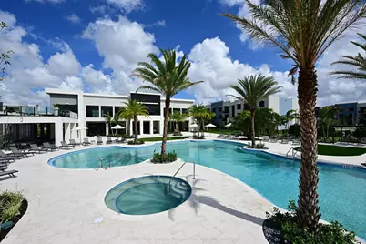 7200 W 4th Avenue #9-107, Hialeah, FL 33014 - Photo 10