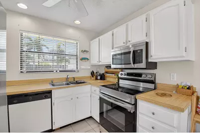 9389 Longmeadow Circle, Boynton Beach, FL 33436 - Photo 18
